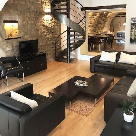 Villa Authentique Et Architecturale - Centre Ville Forcalquier Eksteriør bilde